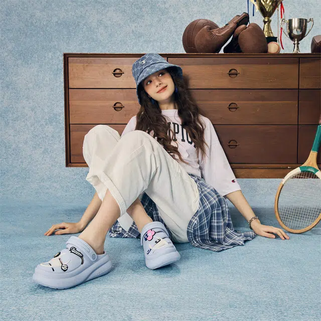 Champion Campus Sandal Yoshi 1 diy
