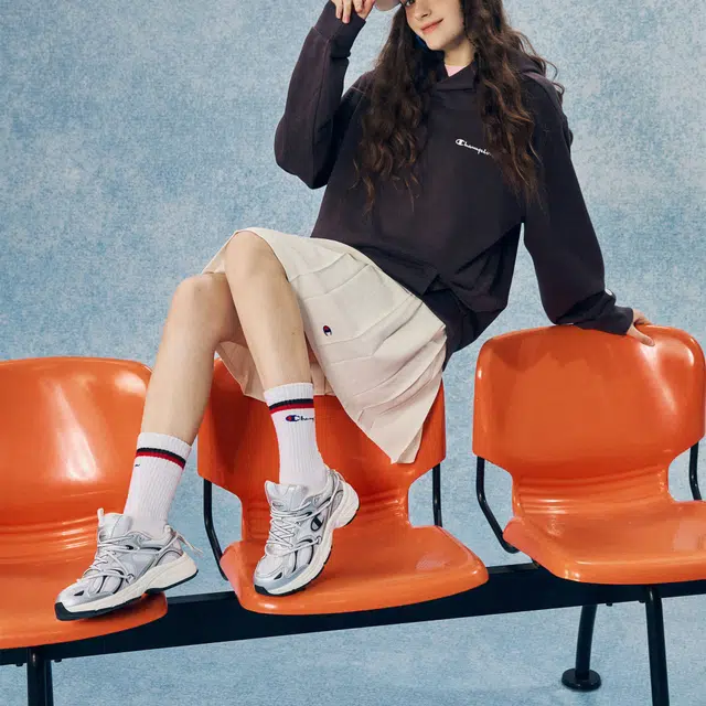 Champion Retro Sports Y2K