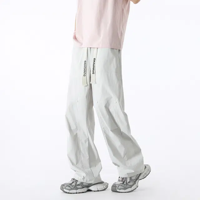 敦煌博物馆 美式基础款户外登山徒步机能风潮牌街头嘻哈铆钉褶皱设计感宽松直筒百搭垂感拖地休闲裤 男女同款