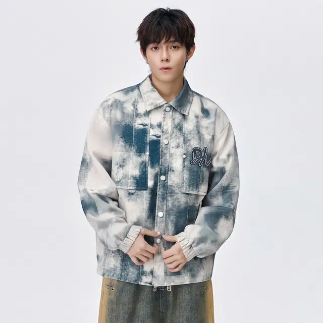 敦煌博物馆 日系工装大口袋复古扎染做旧字母万针刺绣宽松休闲舒适百搭防风翻领单排扣教练长袖工装夹克外套 男女同款