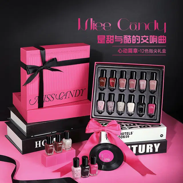 Miss Candy 12