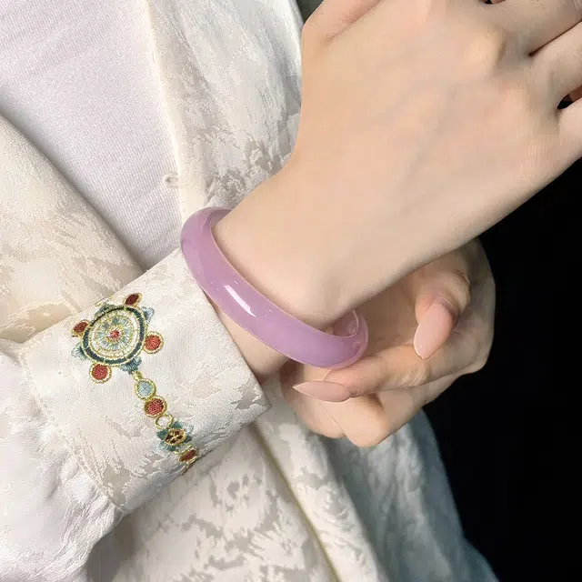 浮笙梦 芋泥波波 清透冷淡风小众新中式精致古风清冷感温润气质优雅小众旗袍汉服百搭素圈甜蜜浪漫 玉髓 手镯 女款
