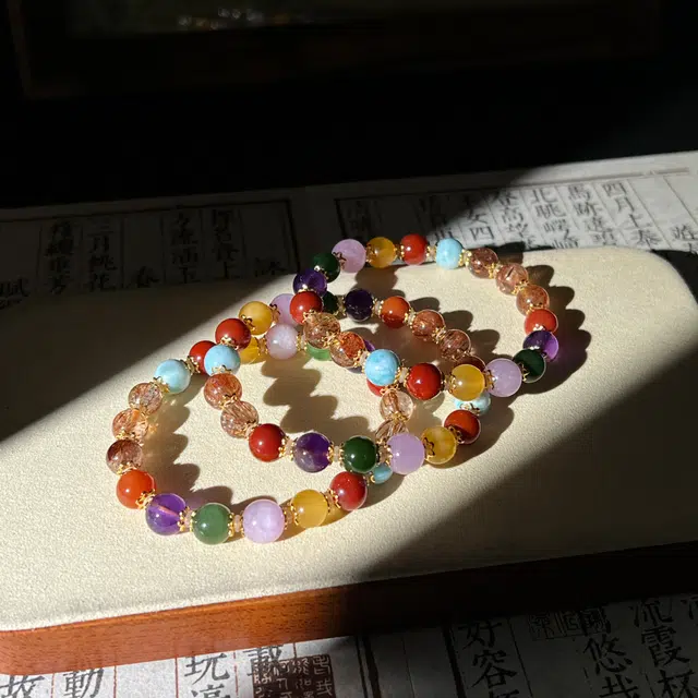 【春日幻想】 浮笙梦 多宝多福 新中式国风多巴胺色简约精致小众轻奢高级感设计叠戴招财进宝好运连连日常通勤处理 多色水晶 手串 女款