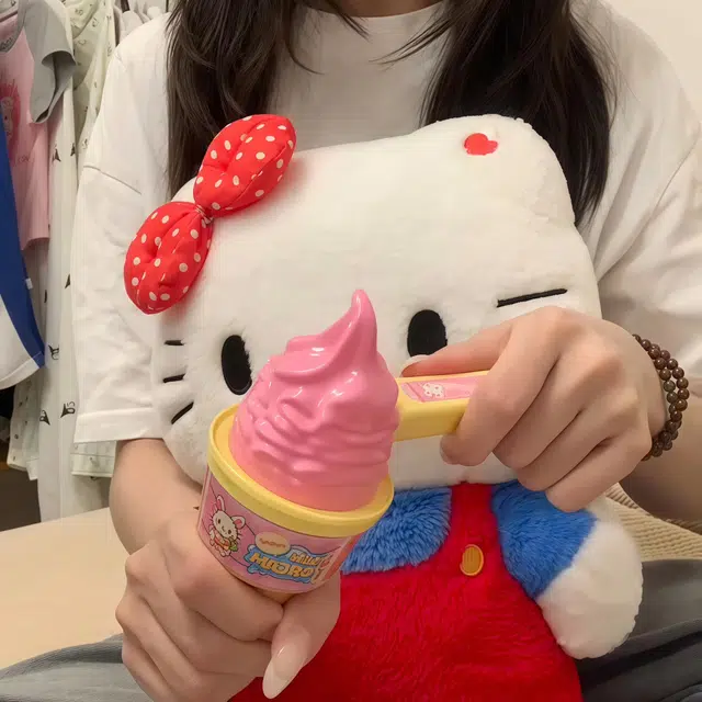 娇宠日记 甜筒喂食可爱卡通冰激凌食玩 过家家玩具