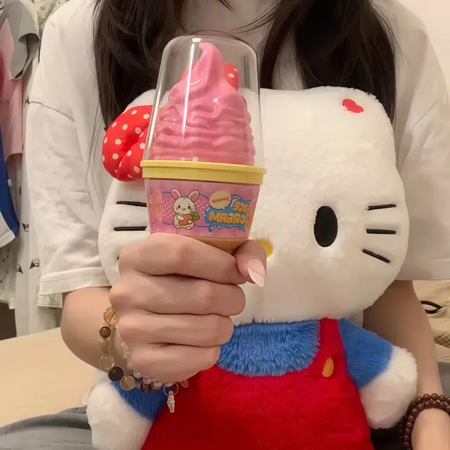 娇宠日记 甜筒喂食可爱卡通冰激凌食玩 过家家玩具