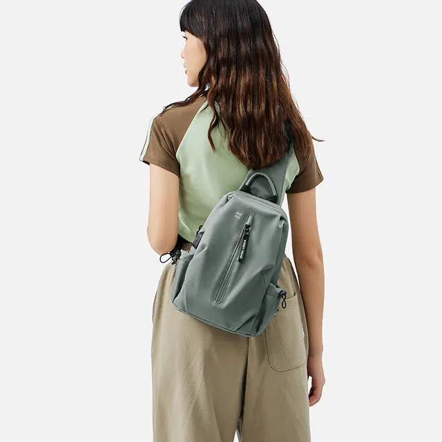 轻骑者 潮流街头百搭运动户外休闲通勤旅游时尚多口袋轻便 织物 胸包单肩斜挎包 常规 男女同款情侣款 树叶灰/黑色/浅灰/浅绿/卡其