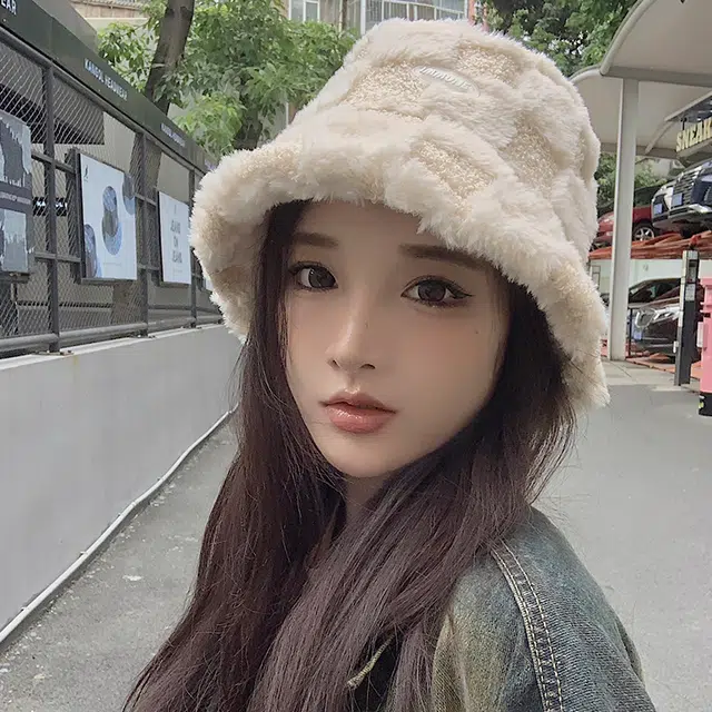 稻草人 百搭时尚显脸小保暖加厚格子 聚酯纤维 渔夫帽 女款