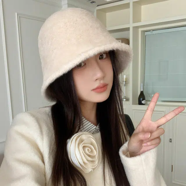 稻草人 毛绒绒保暖盆帽显脸小韩版简约百搭 涤纶 渔夫帽 女款