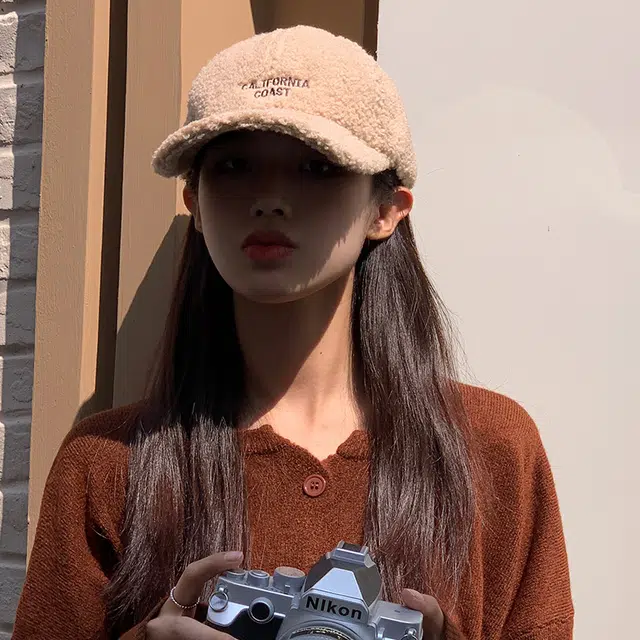 稻草人 秋冬毛绒绒棒球帽韩版时尚简约显脸小 潮流百搭 涤纶 鸭舌帽 女款