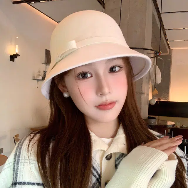 稻草人 韩版时尚优雅高级感 百搭潮流纯色 显脸小 羊毛 渔夫帽 女款