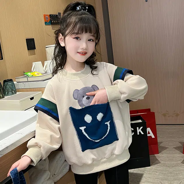 木木屋 时尚洋气卡通印花拼接长袖卫衣 杏色 青少年