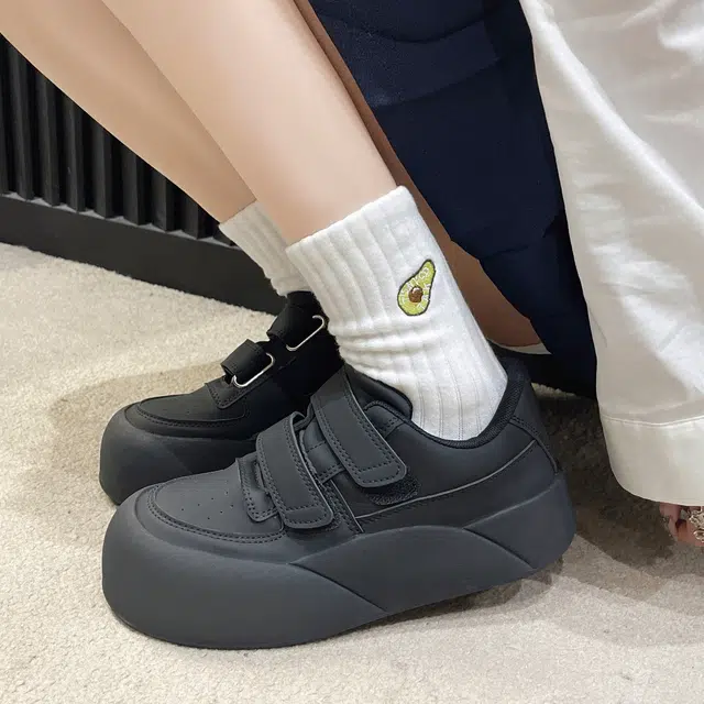 乐乐鱼 百搭魔术贴运动休闲 低帮 板鞋 女