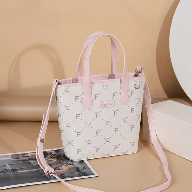 PAUL FRANK Tote