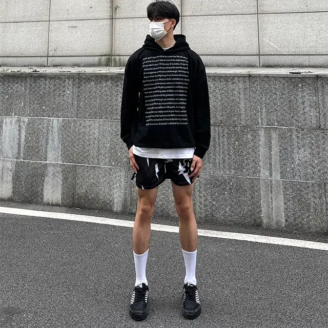 泡泡陷阱 美式高街复古黑色闪电图案印花健身训练休闲时尚运动速干短裤篮球裤 男女同款