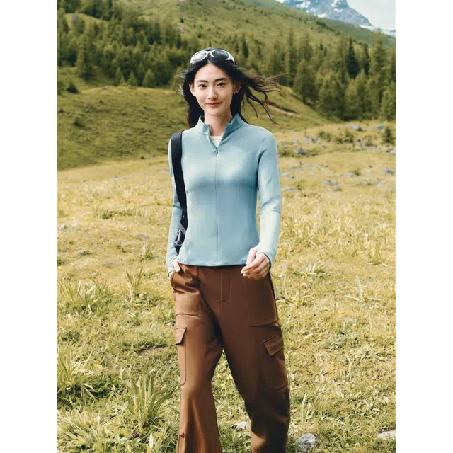 蕉下 舒适简约时尚运动百搭优雅长袖修身内搭显瘦柔软半拉链毛衣 女款