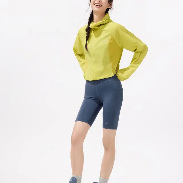 蕉下 透气凉感舒适高弹速干户外徒步裤子瑜伽裤运动短裤 女款