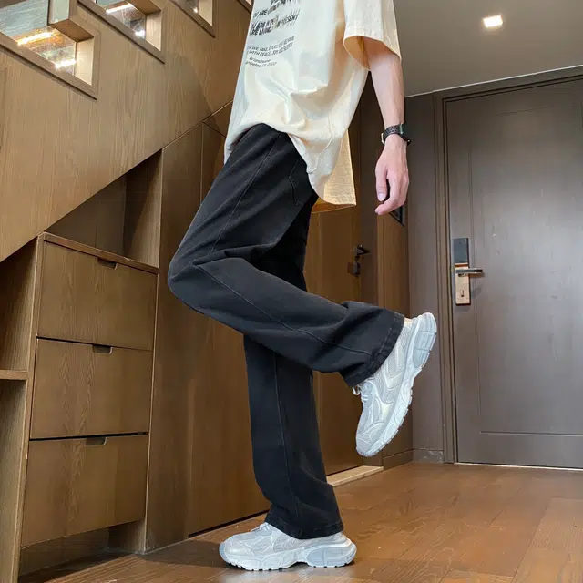 EMERICA x KW