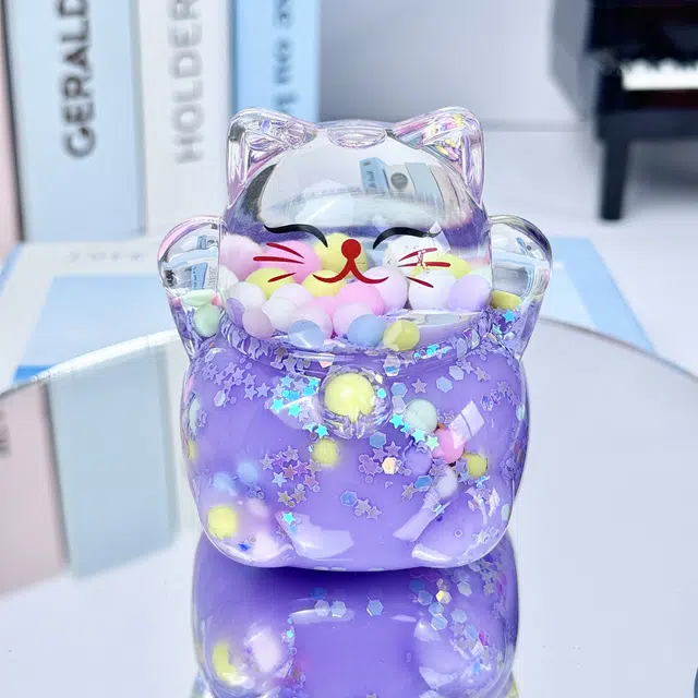 尚先生 夜光爆闪招财猫创意入油流沙桌面饰品摆件#好运 亚克力 挂件 男女同款情侣款