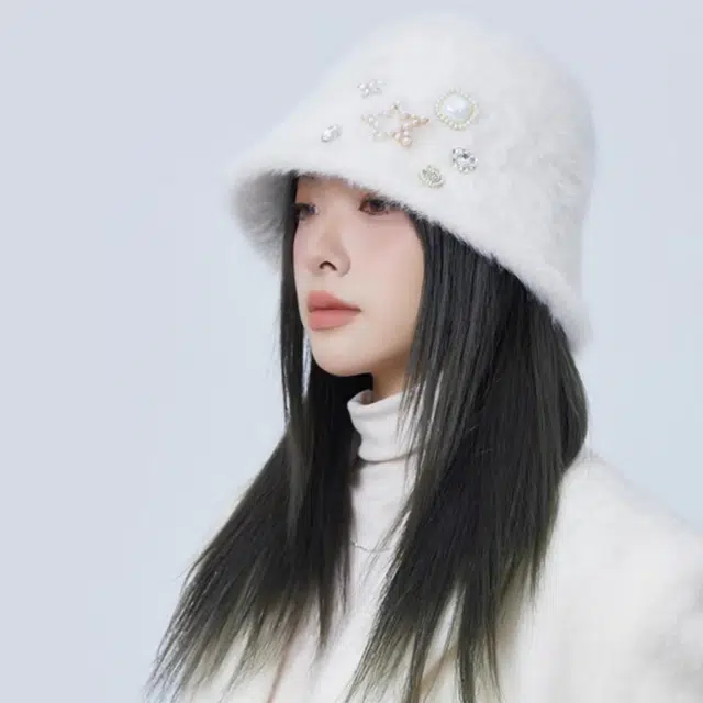 尚先生 秋冬季轻奢水钻加厚加大毛线帽时尚轻奢保暖护耳 兔毛混纺 渔夫帽 女款