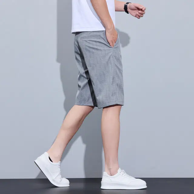 瑞梵帝斯 夏季简约纯色潮流日常百搭直筒中裤时尚设计弹力痞帅宽松柔软亲肤冰丝凉感面料舒适水洗阔腿通勤休闲五分裤男生短裤 男款
