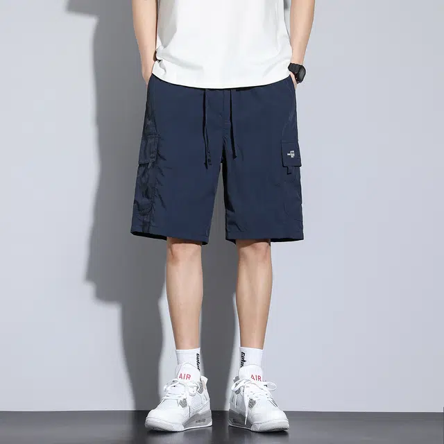 瑞梵帝斯 时尚薄款户外运动透气凉感百搭口袋装饰潮流宽松柔软舒适亲肤水洗直筒机能宽松五分休闲短裤 男款