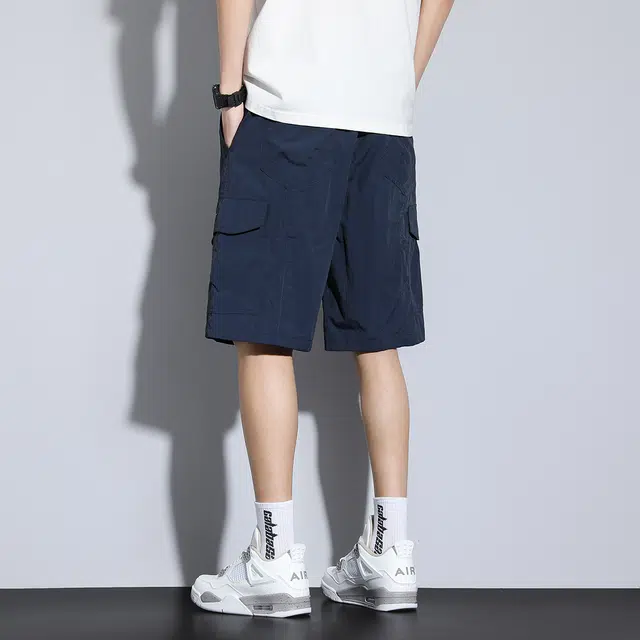 瑞梵帝斯 时尚薄款户外运动透气凉感百搭口袋装饰潮流宽松柔软舒适亲肤水洗直筒机能宽松五分休闲短裤 男款