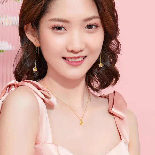 六福珠宝  桃花  吊坠 套链 含延长链 重金版 足金 按克计价 黄金项链 女款