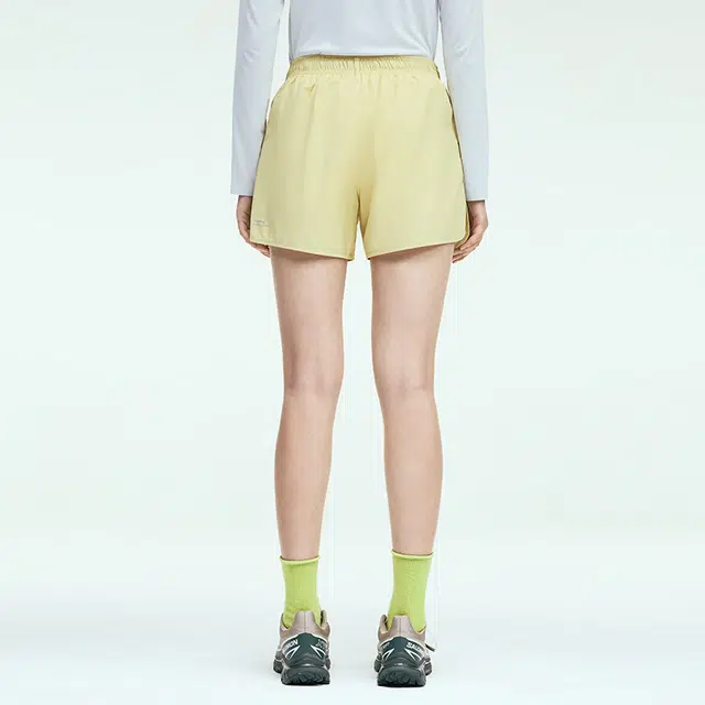 新奇天 简约纯色舒适百搭运动户外透气速干休闲短裤 女款