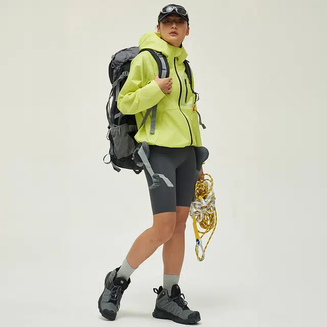 新奇天  城市户外单层硬壳登山服外套  防水防风冲锋衣 通用