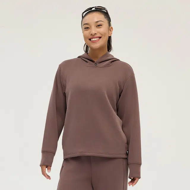 新奇天 连帽外套城市户外保暖运动卫衣 女款