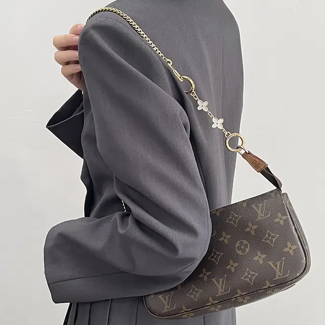 LV