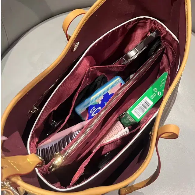 LV carryall