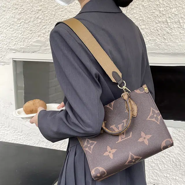 LV Onthego mini