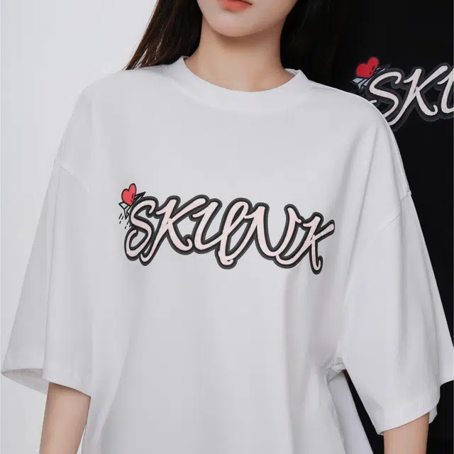 SKUNK GALLERY T