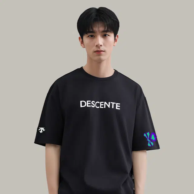 DESCENTE TOUGH logoT
