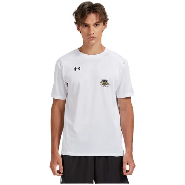Under Armour T