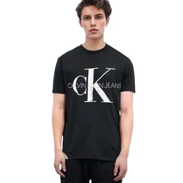 CALVIN KLEIN Calvin Klein T