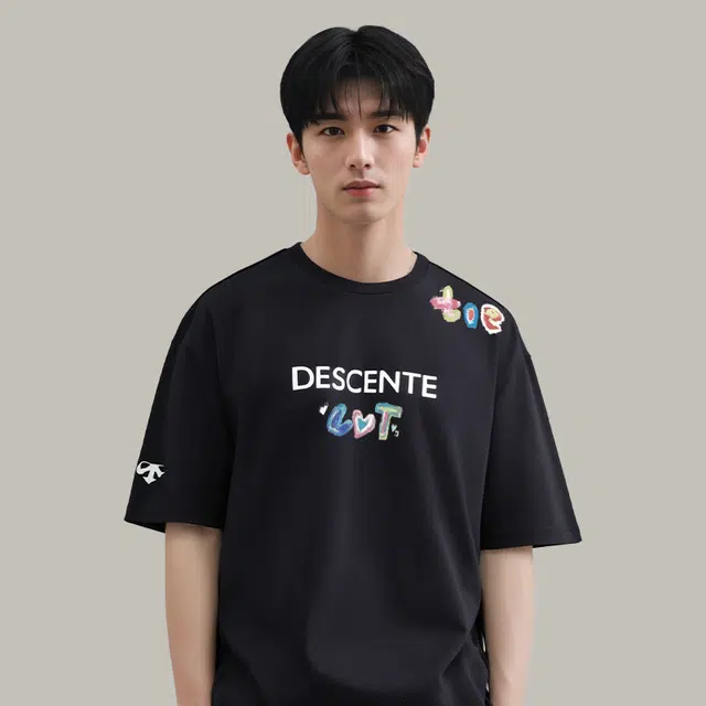 DESCENTE TOUGH logoT