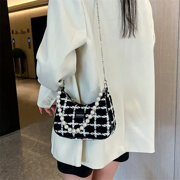 北包包 链条包高级质感小包女潮流小众 呢子 斜挎包 女款 米白色/黑色