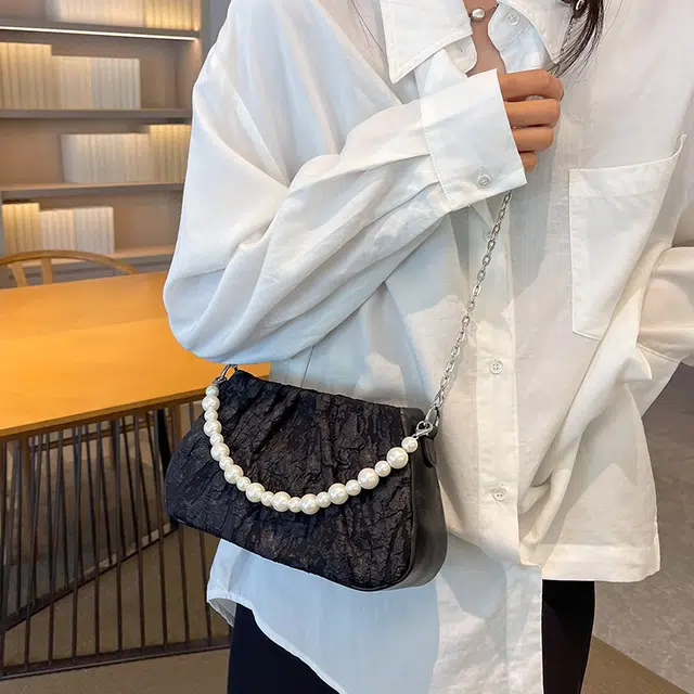北包包 法式小众高级感珍珠褶皱包链条单肩包 布 斜挎包 女款 多色