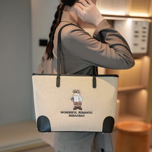 北包包 刺绣小熊时尚百搭小众设计高级质感通勤 帆布 单肩包 常规 女款 多色