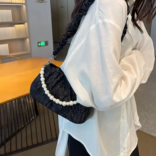 北包包 法式小众高级感珍珠褶皱包链条单肩包 布 斜挎包 女款 多色