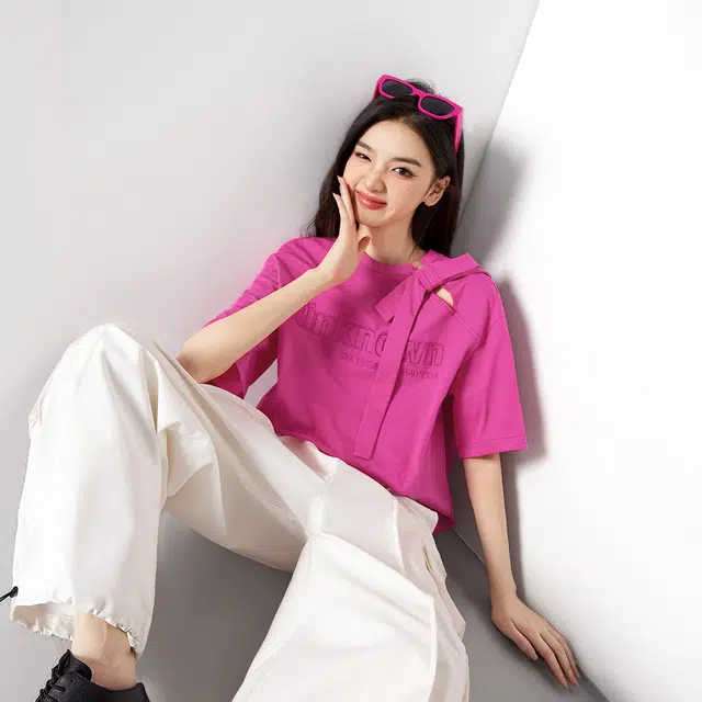 EPTISON WOMAN T