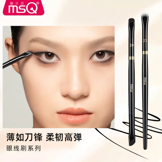 魅丝蔻 钢琴大师系列 坡型散粉刷 羊毛化妆工具 贴合面部轮廓打造上镜雾面妆感 精致高定款 高级礼盒伴手礼