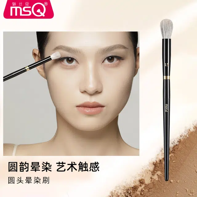 魅丝蔻 钢琴大师系列 坡型散粉刷 羊毛化妆工具 贴合面部轮廓打造上镜雾面妆感 精致高定款 高级礼盒伴手礼