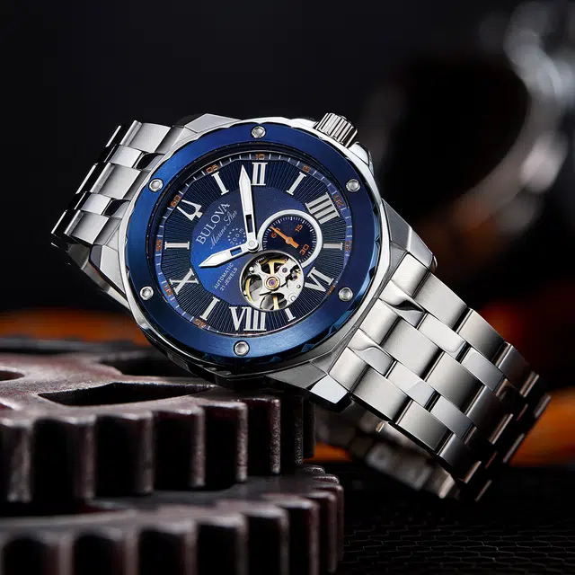 BULOVA 44mm Bulova 98A302