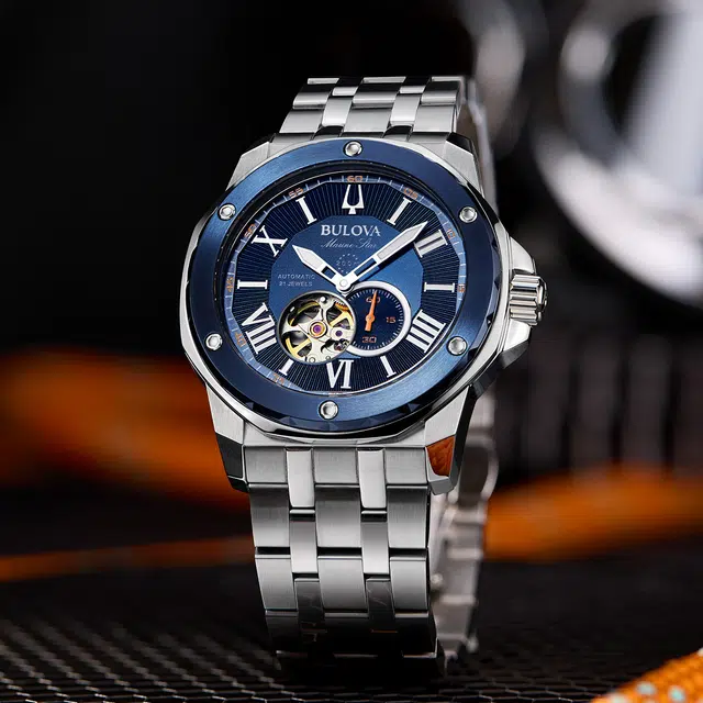 BULOVA 44mm Bulova 98A302