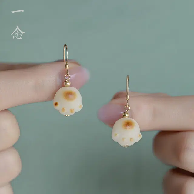 色菲尔 招财猫爪 民族风复古趣味可爱猫爪耳饰 小众设计感 菩提子/菩提籽 耳环 男女同款情侣款