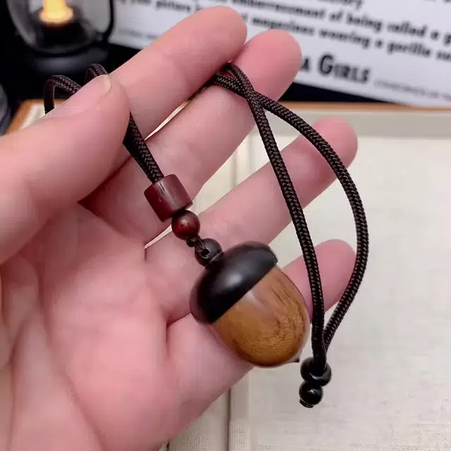 【好运松果】 色菲尔 卡通许愿瓶 民族风复古萌趣森系少女可爱小众设计时尚日常通勤学生约会百搭#锁骨链毛衣链 檀木 项链 男女同款情侣款