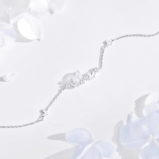 【S999银 增含金贴纸】 色菲尔 在逃公主 蝴蝶简约森系清新 温柔甜美可爱 精致轻奢小众设计可调节#好运 银 手链 女款